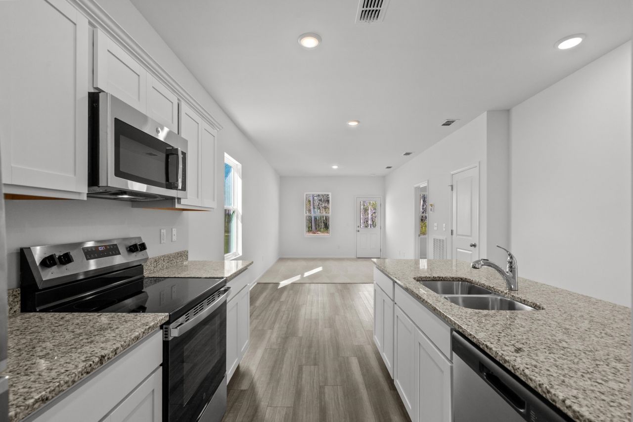 720 Huelva St Photo 18