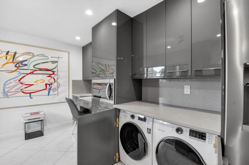 33 Westgate Lane, Unit C, Boynton Beach, FL 33436 Photo