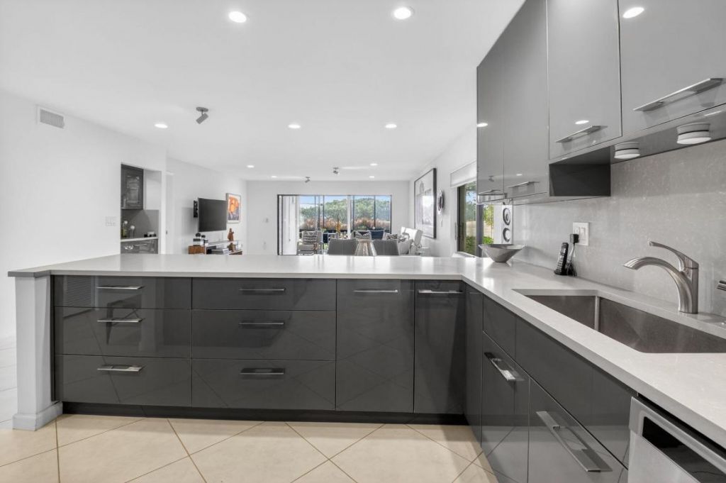 33 Westgate Lane, Unit C, Boynton Beach, FL 33436 Photo