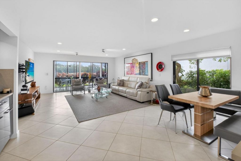 33 Westgate Lane, Unit C, Boynton Beach, FL 33436 Photo