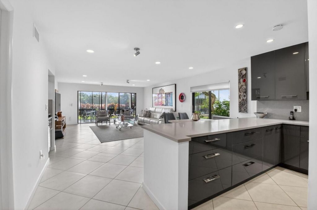 33 Westgate Lane, Unit C, Boynton Beach, FL 33436 Photo