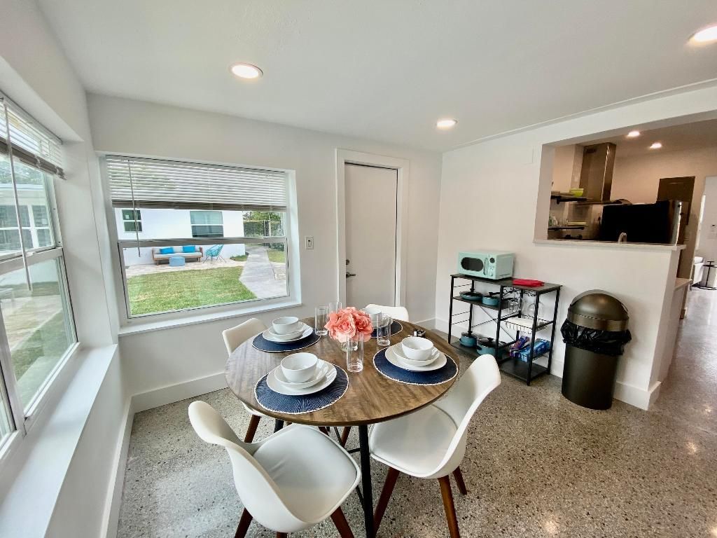 304 SE 3rd Street, Delray Beach, FL 33483 Photo