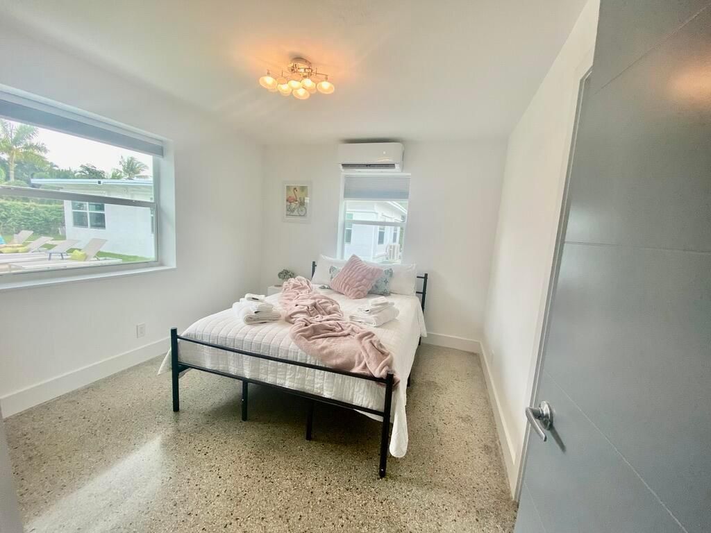 304 SE 3rd Street, Delray Beach, FL 33483 Photo