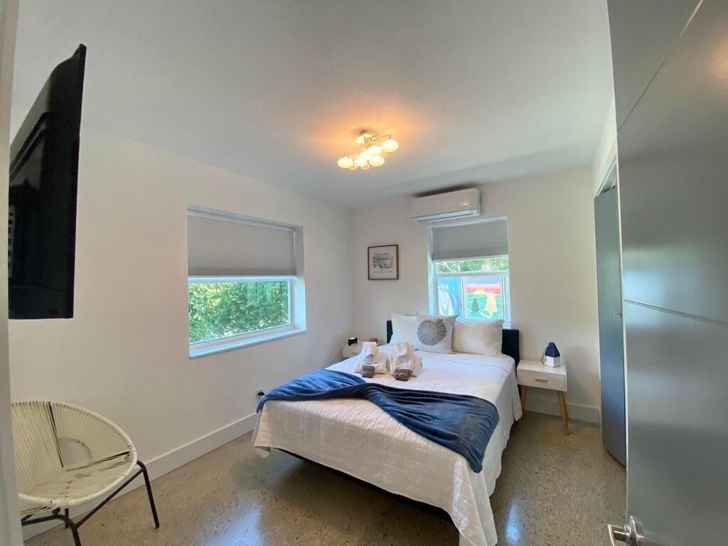 304 SE 3rd Street, Delray Beach, FL 33483 Photo