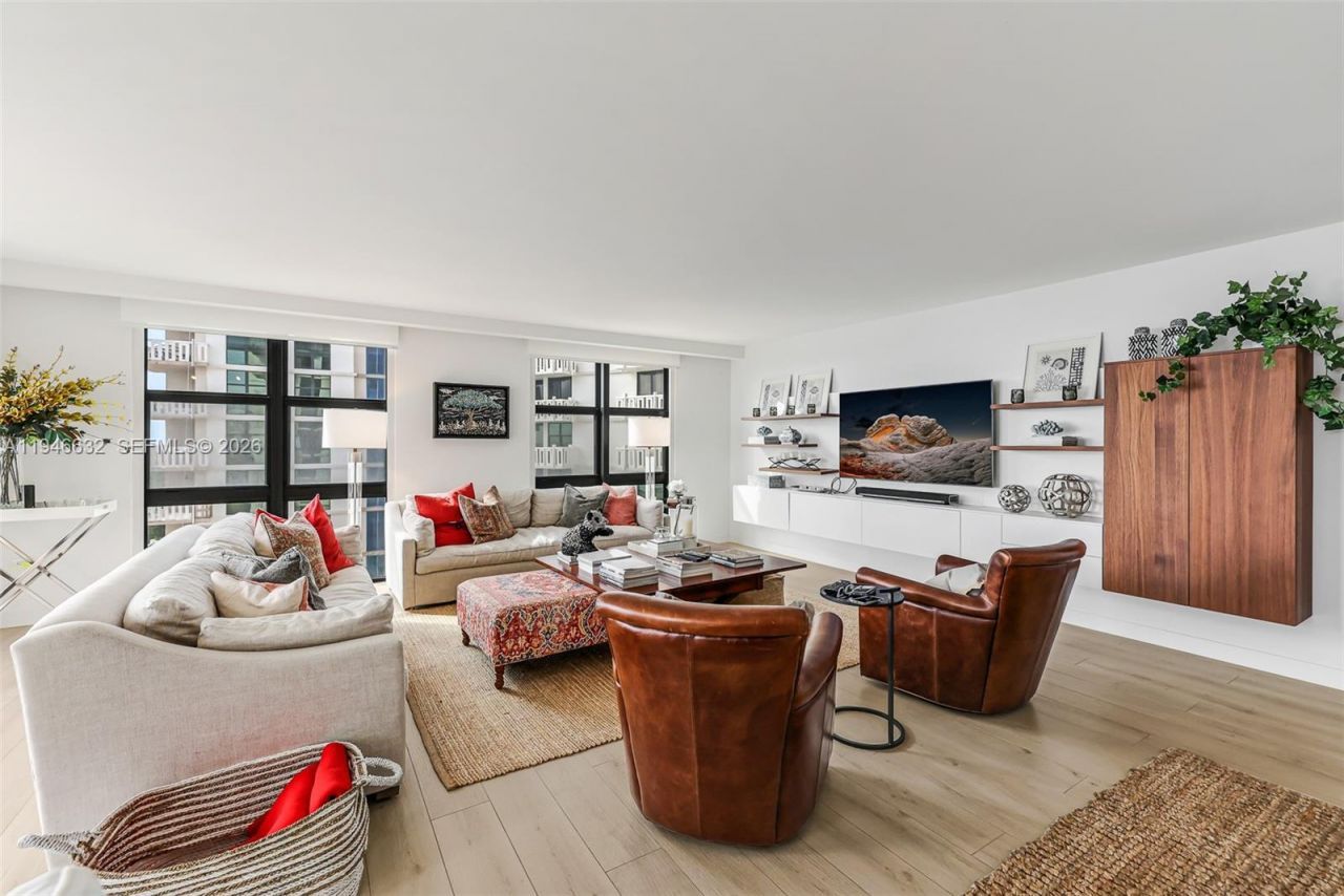 1121 Crandon Blvd, Unit F802, Key Biscayne, FL 33149 Photo