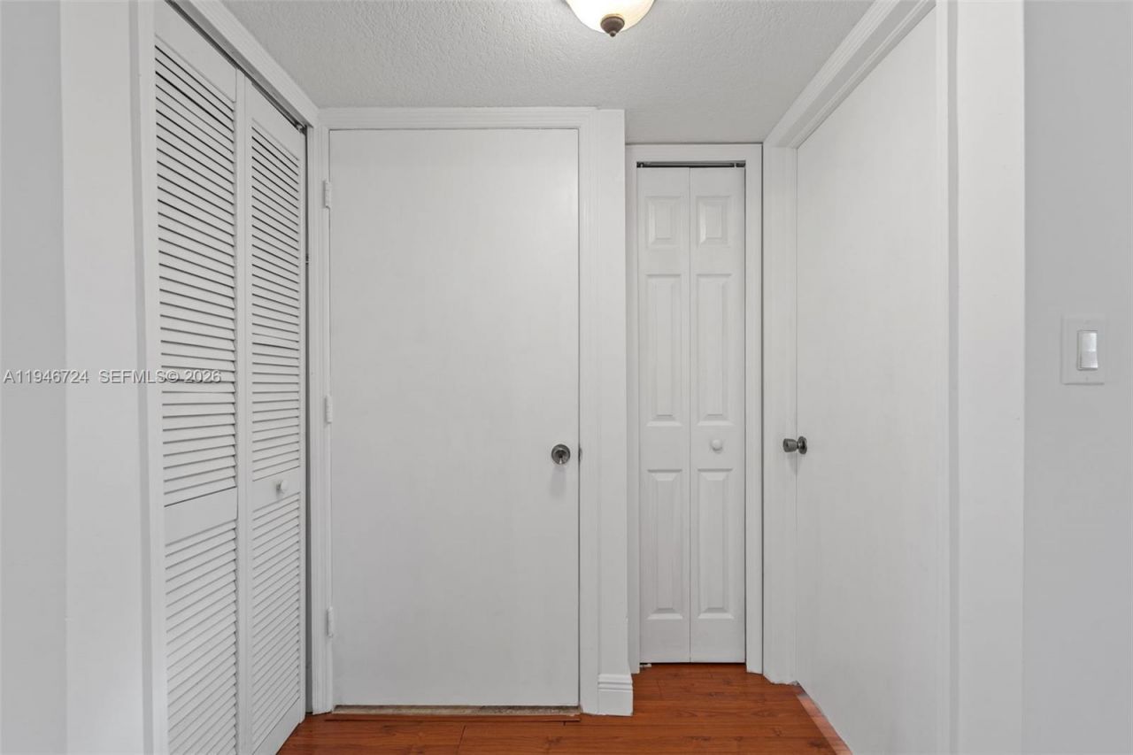 945 NE 34th Ave, Unit 103, Homestead, FL 33033 Photo