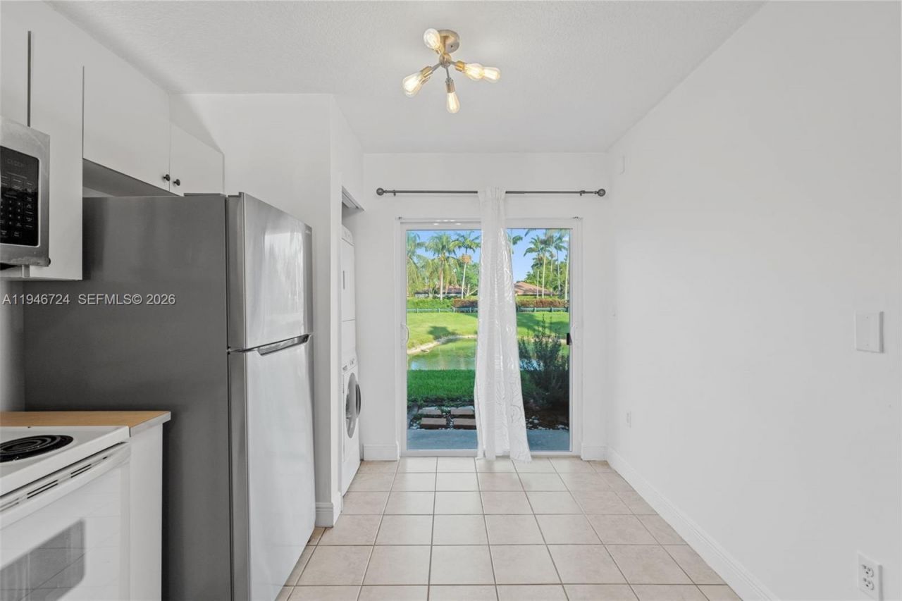 945 NE 34th Ave, Unit 103, Homestead, FL 33033 Photo