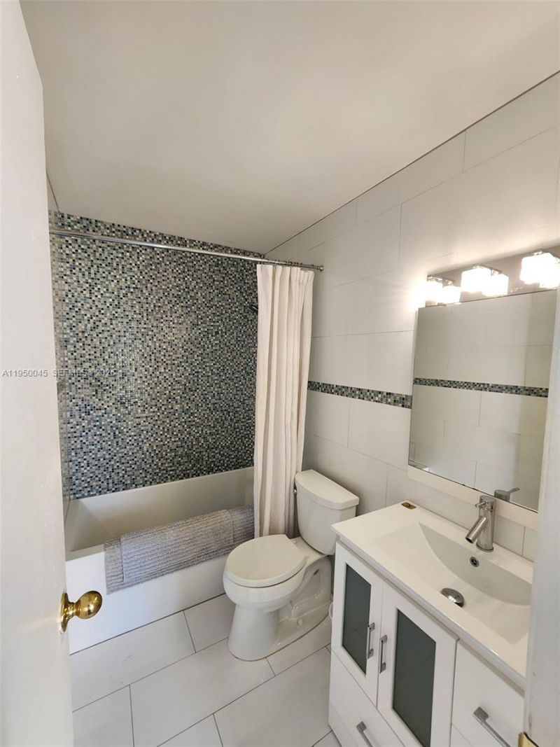 2080 SW 90th Ave, Unit C-13, Davie, FL 33324 Photo