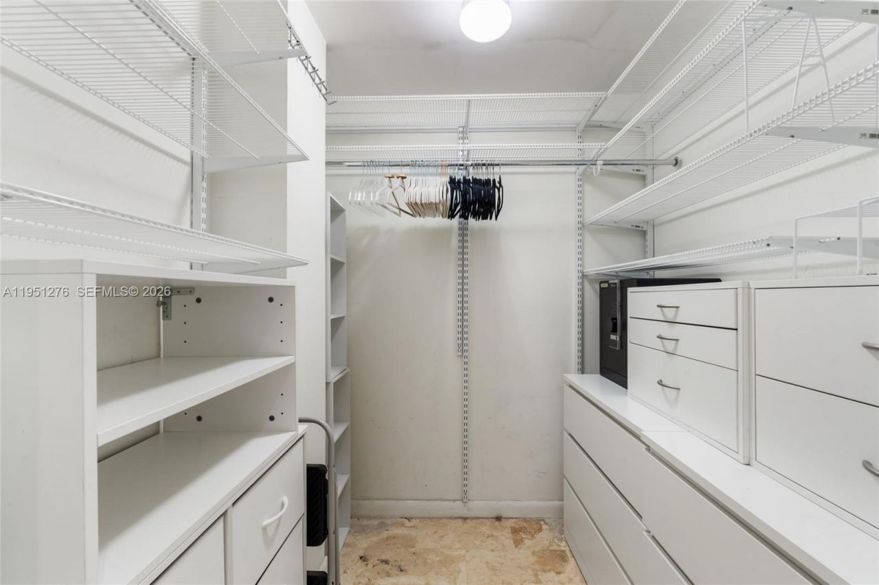 200 Ocean Dr, Unit 8F, Miami Beach, FL 33139 Photo