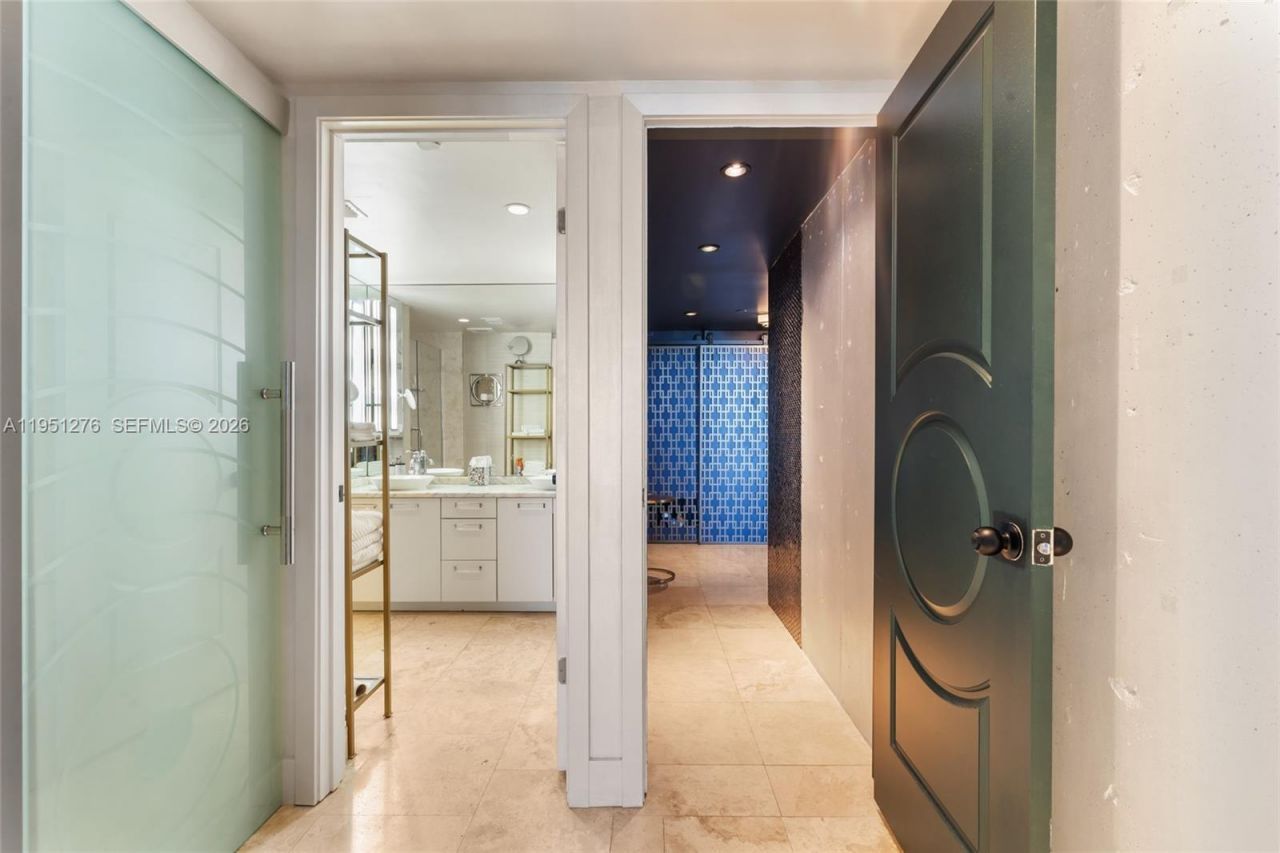 200 Ocean Dr, Unit 8F, Miami Beach, FL 33139 Photo