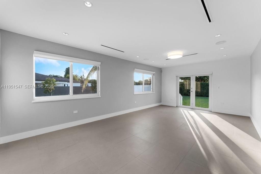 2930 SW 79th Ct, Miami, FL 33155 Photo