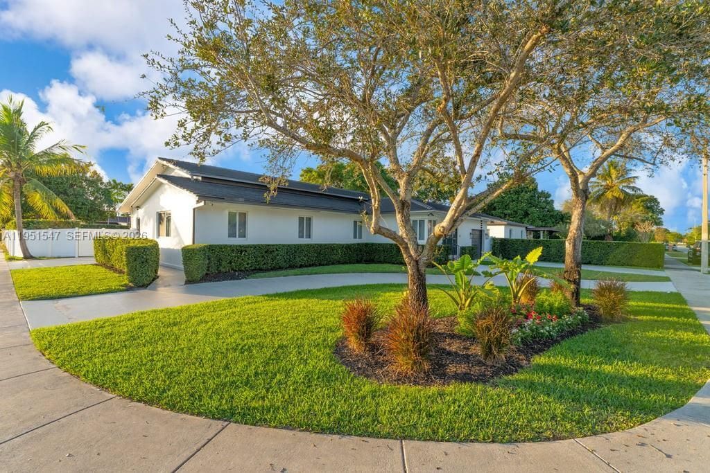 2930 SW 79th Ct, Miami, FL 33155 Photo