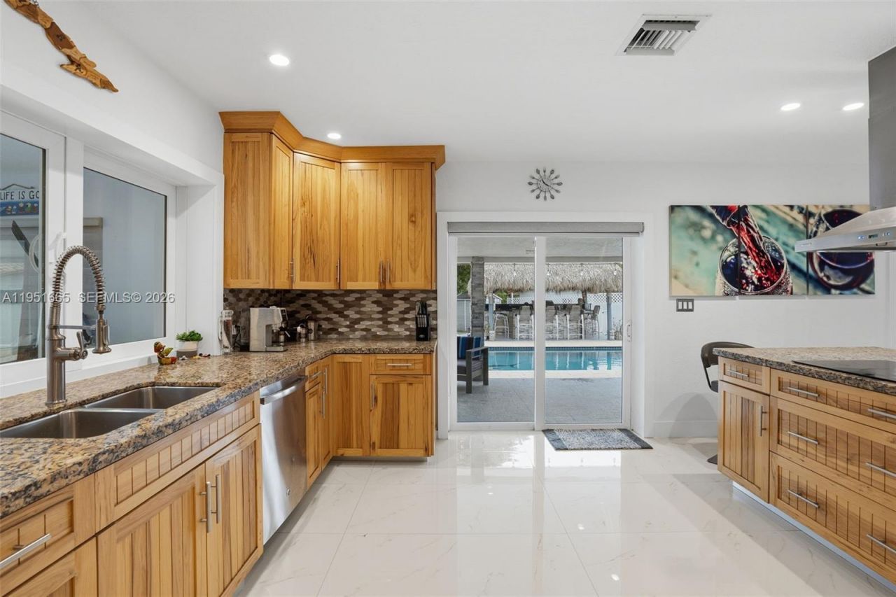 2918 Cleveland St, Hollywood, FL 33020 Photo