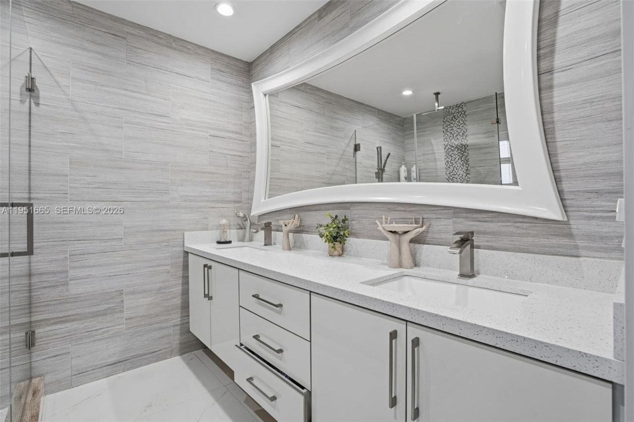 2918 Cleveland St, Hollywood, FL 33020 Photo