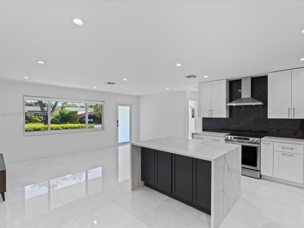 2014 N 31st Ct, Hollywood, FL 33021 Photo