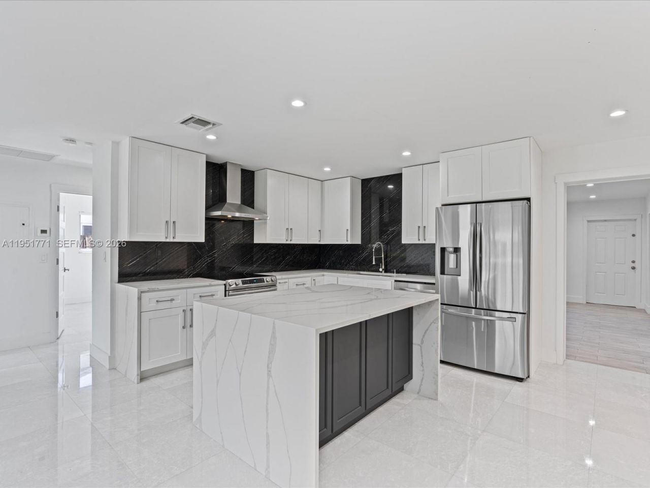 2014 N 31st Ct, Hollywood, FL 33021 Photo