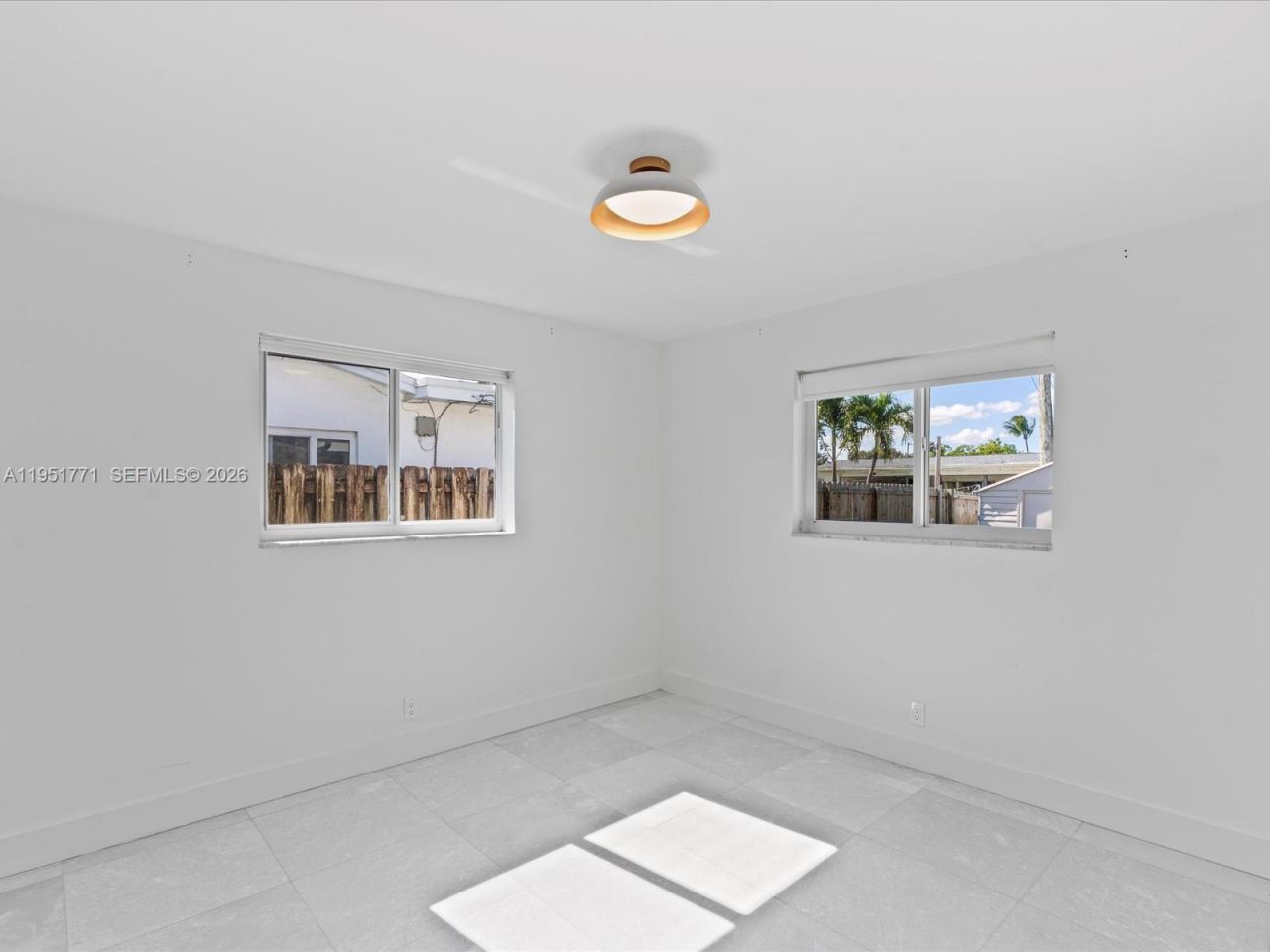 2014 N 31st Ct, Hollywood, FL 33021 Photo