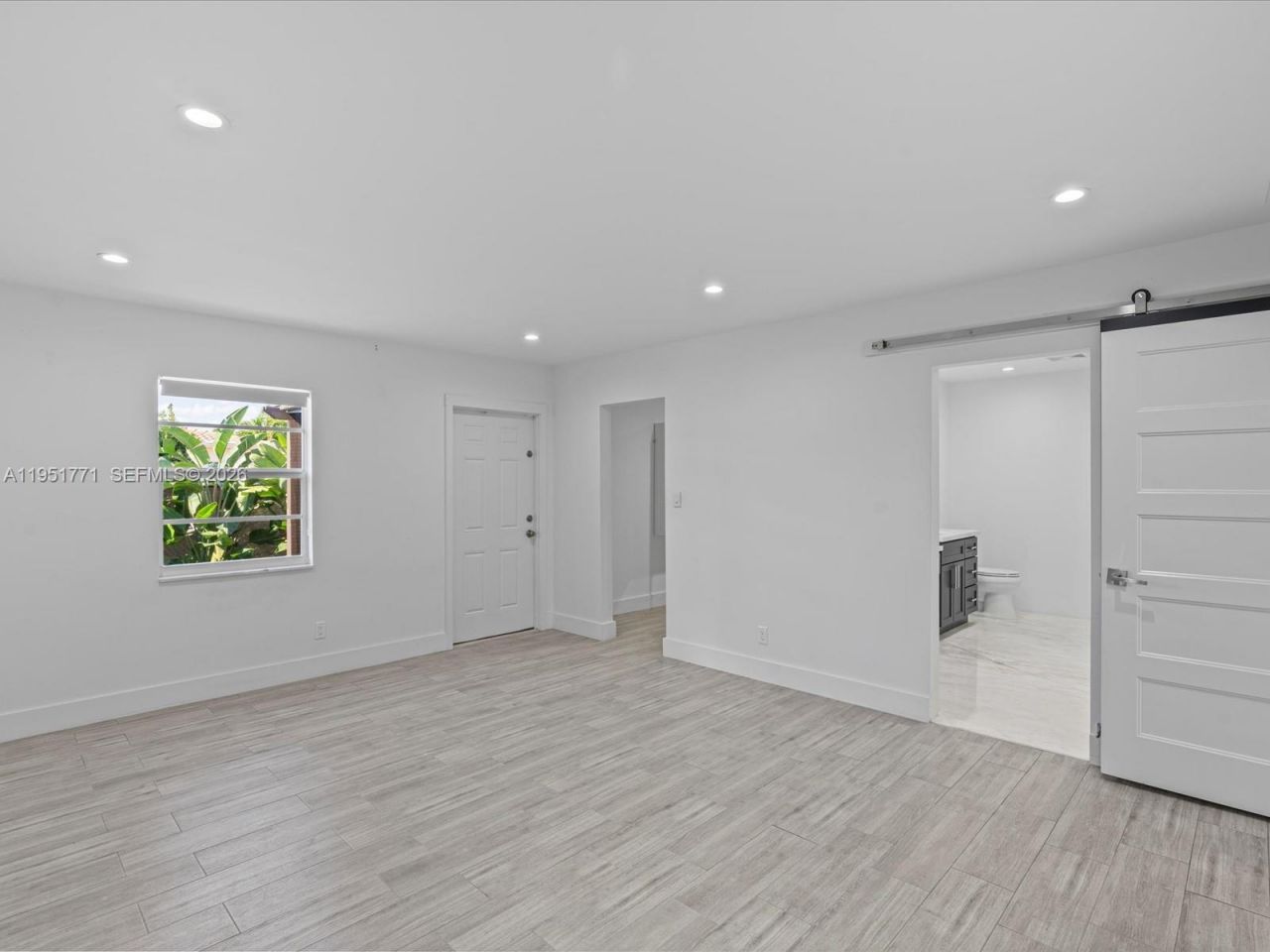 2014 N 31st Ct, Hollywood, FL 33021 Photo