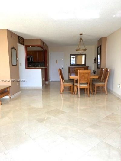 2500 NE 135th St, Unit B805, North Miami, FL 33181 Photo