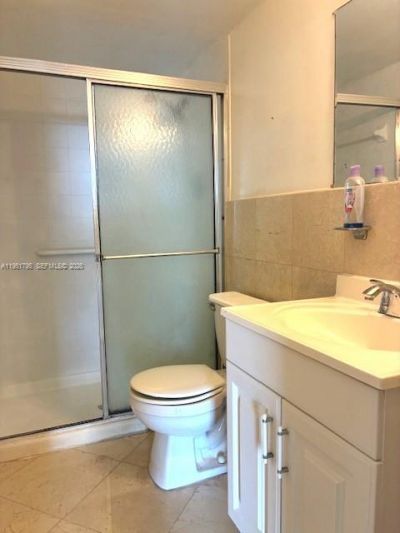 2500 NE 135th St, Unit B805, North Miami, FL 33181 Photo