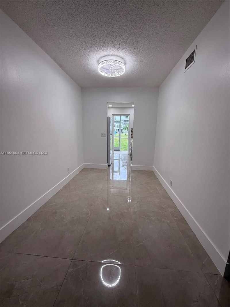 6650 Royal Palm Blvd, Unit 110C, Margate, FL 33063 Photo