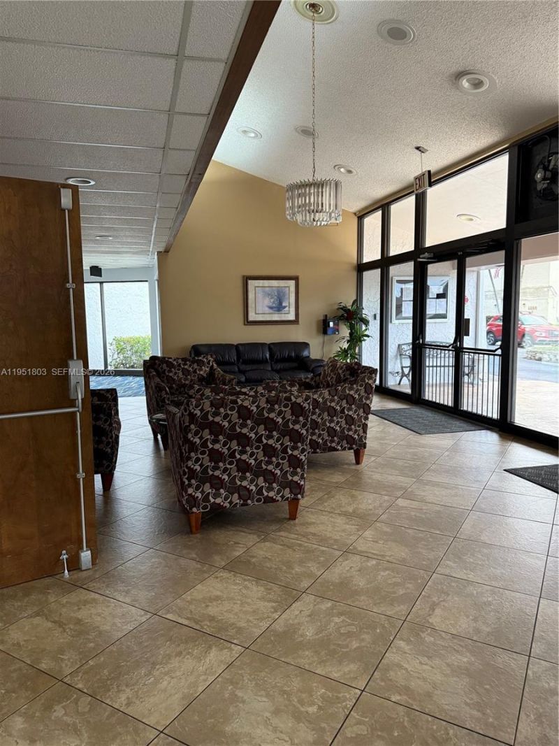 6650 Royal Palm Blvd, Unit 110C, Margate, FL 33063 Photo