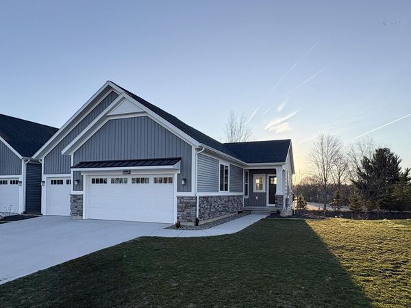 2567 Ravines Trail Drive SW, Byron Center, MI 49315