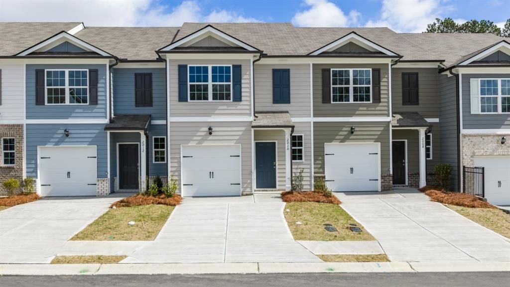 2010 Roseleigh Drive, Douglasville, GA 30134 Main Photo