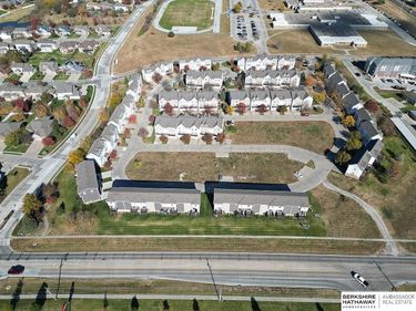 6812 S 181 Court, Omaha, NE 68135