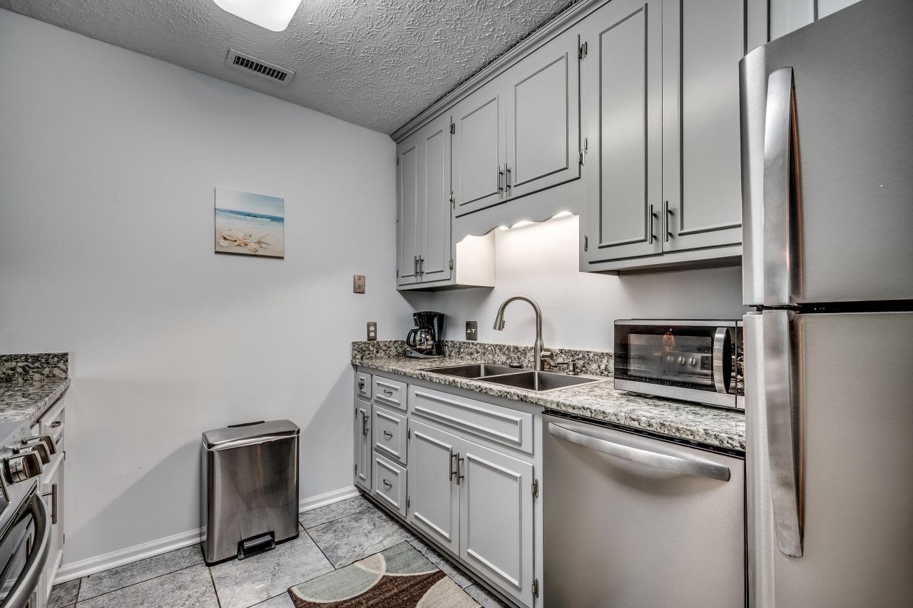 618 N Waccamaw Dr. Photo 12