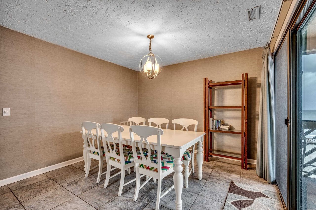 618 N Waccamaw Dr. Photo 8