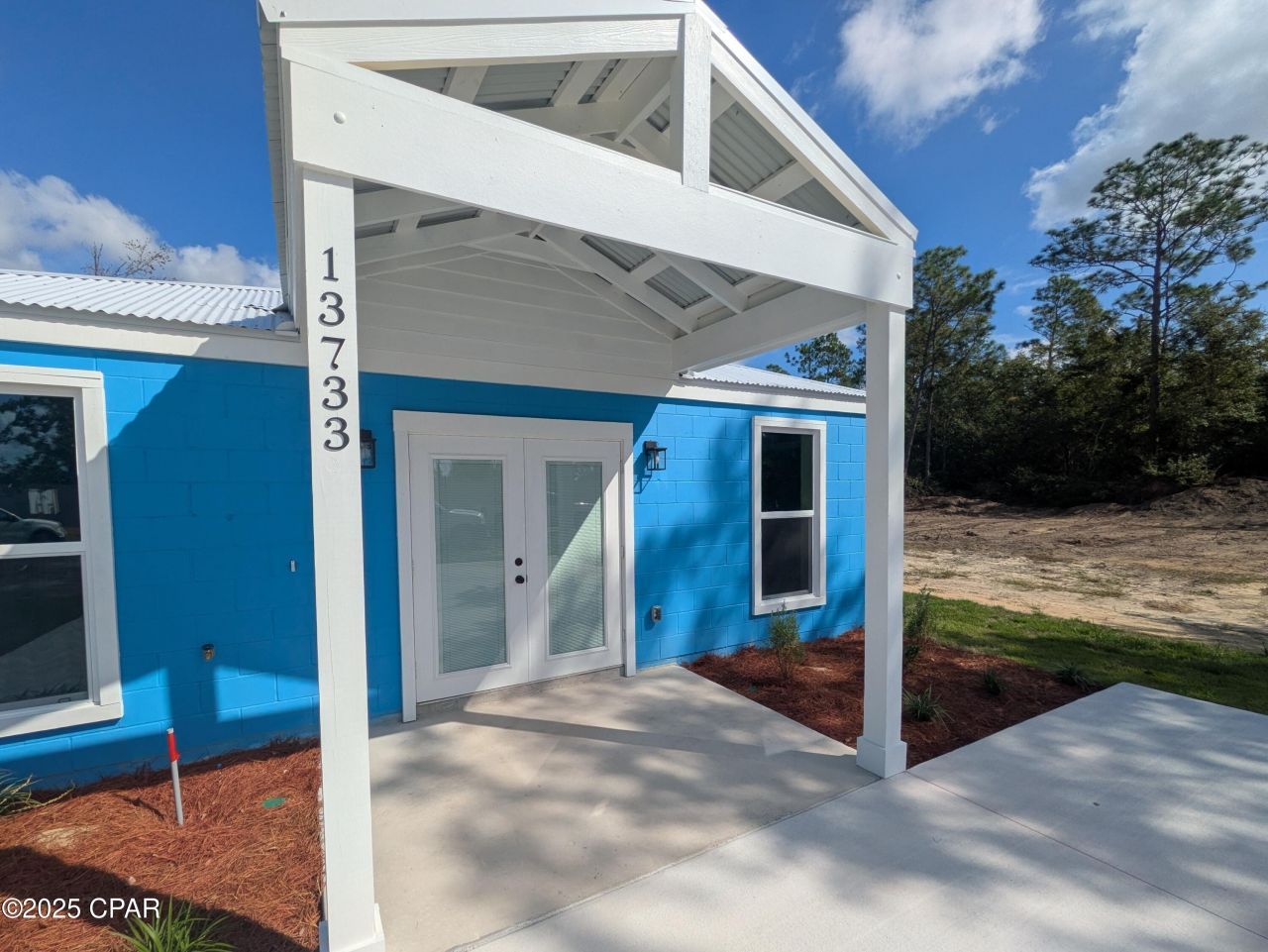 13733 Windsor Avenue, Youngstown, FL 32466 Main Photo