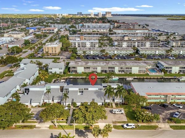 129 Lehane Terrace, Unit 137, North Palm Beach, FL 33408