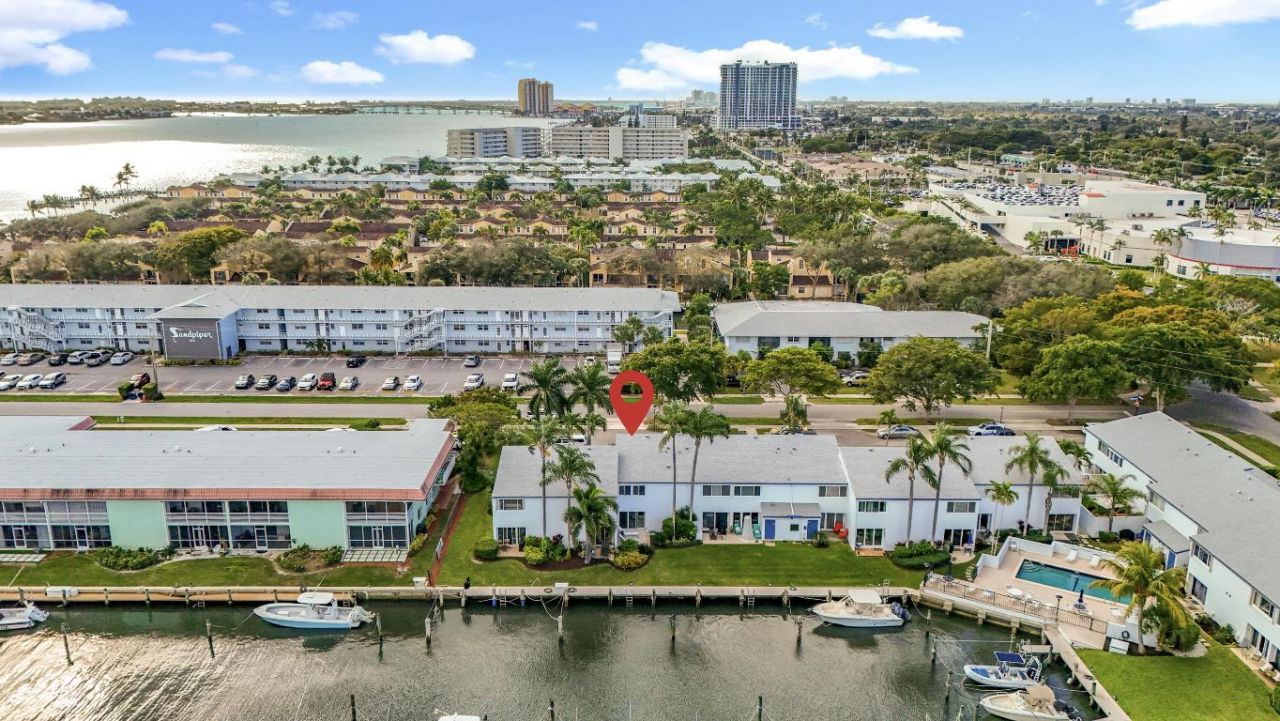 129 Lehane Terrace, Unit 137, North Palm Beach, FL 33408 Photo