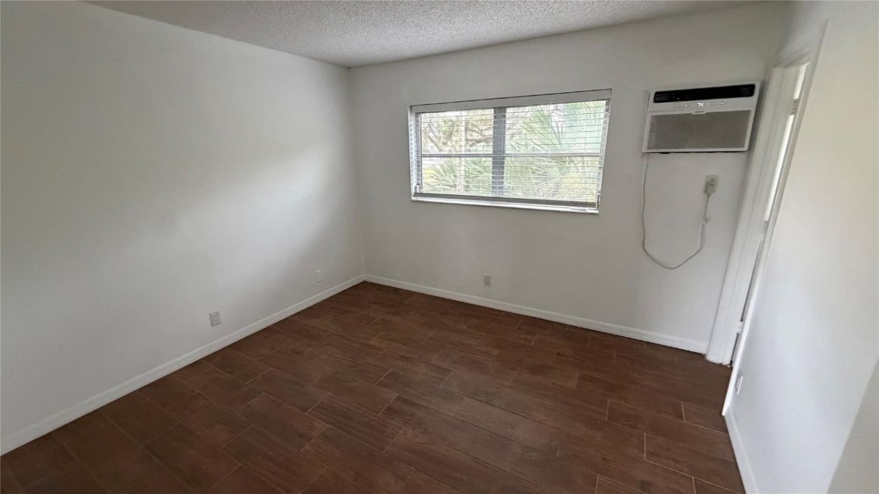 5156 NE 6th Avenue, Unit 205, Fort Lauderdale, FL 33334 Photo