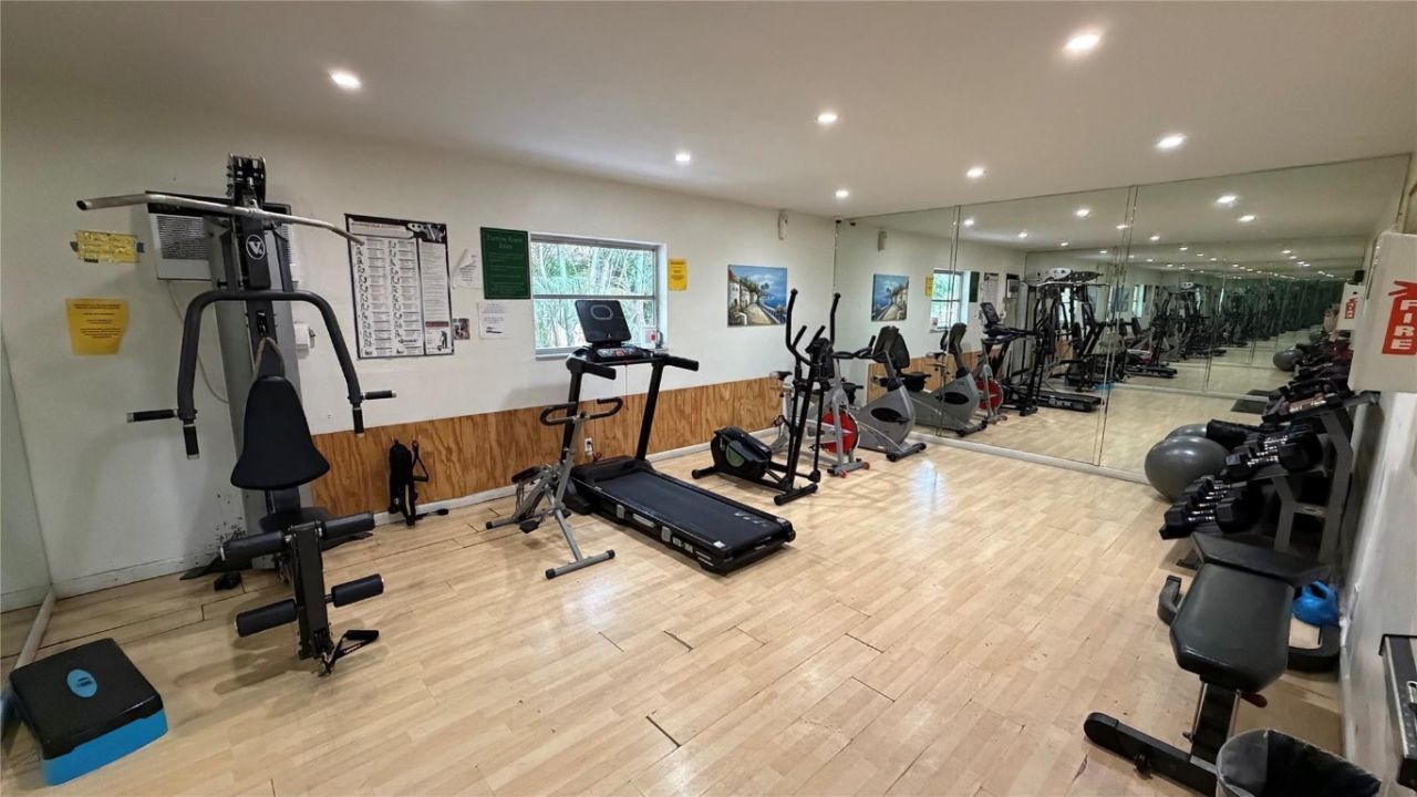 5156 NE 6th Avenue, Unit 205, Fort Lauderdale, FL 33334 Photo