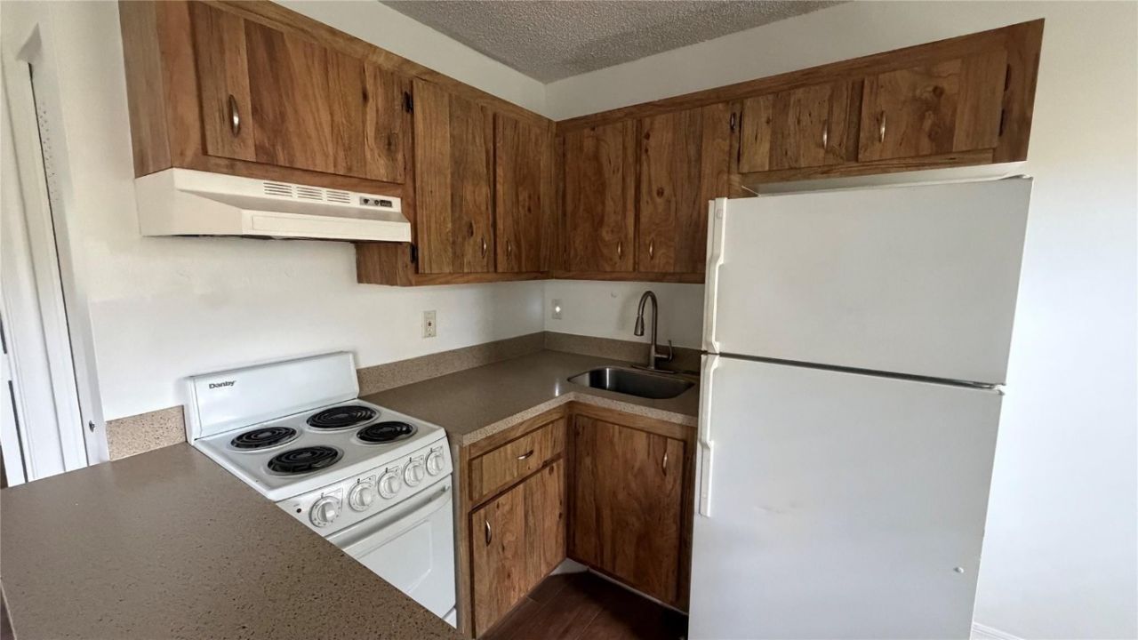 5156 NE 6th Avenue, Unit 205, Fort Lauderdale, FL 33334 Photo