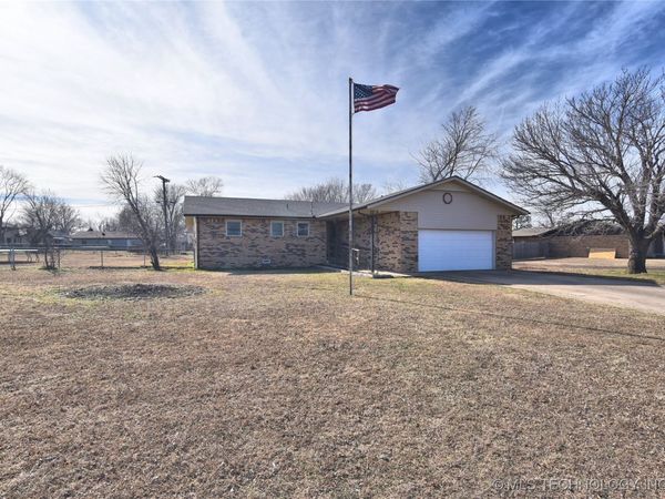 139 Meadow View Street, Mannford, OK 74044