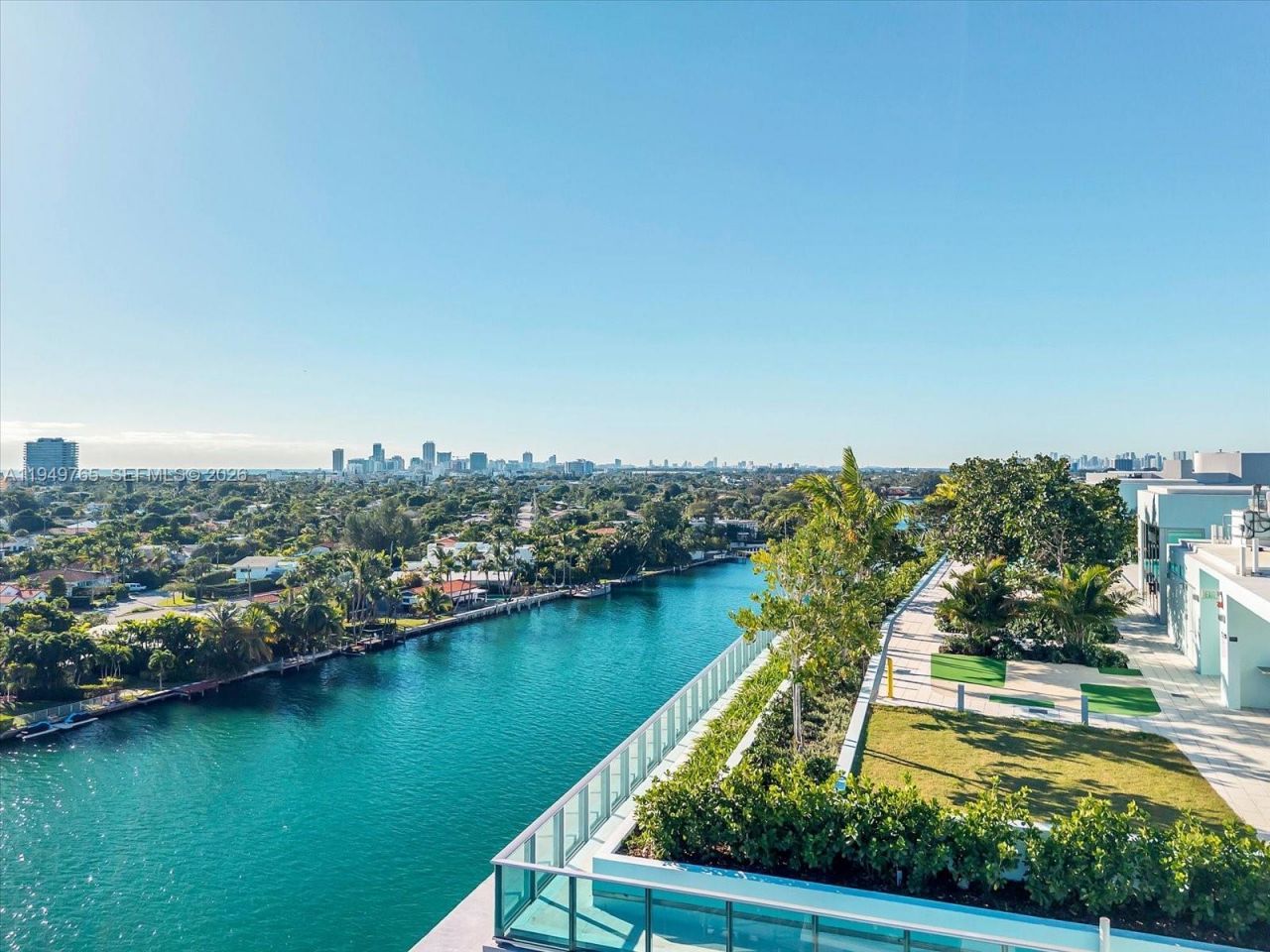 9201 E Bay Harbor Dr, Unit UPH02, Bay Harbor Islands, FL 33154 Photo