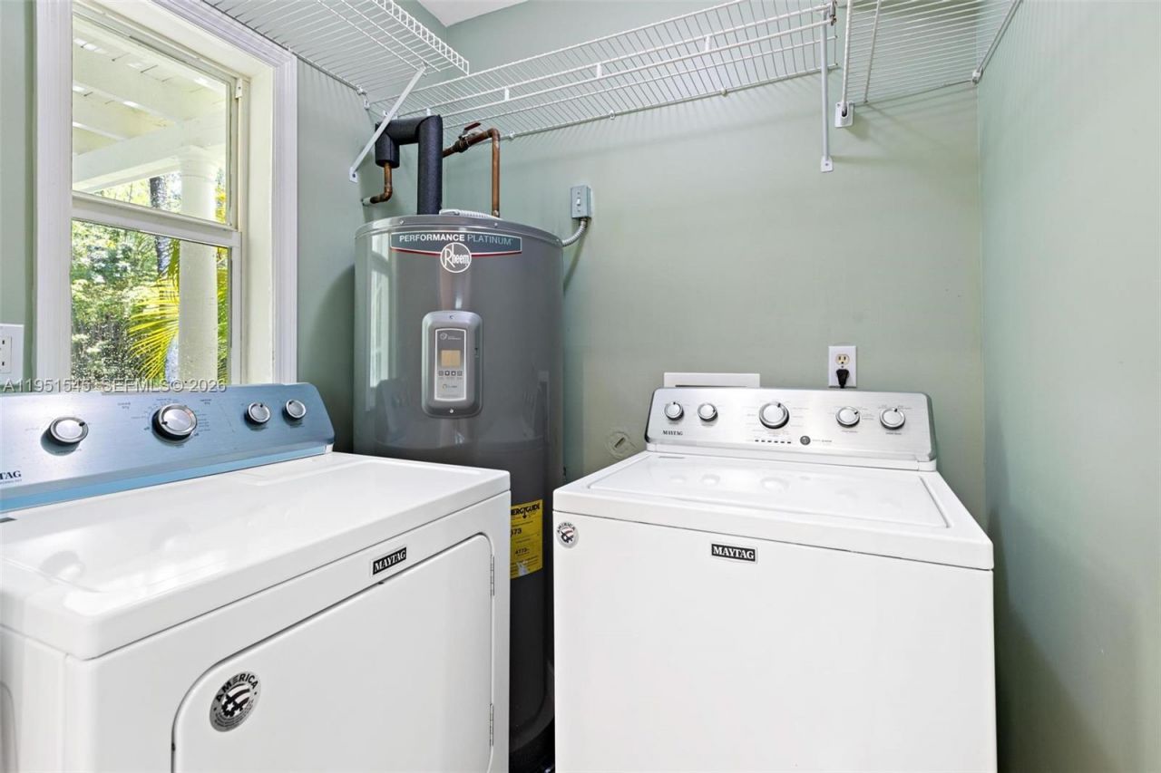 8030 SW 120th St , Pinecrest, FL 33156 Photo