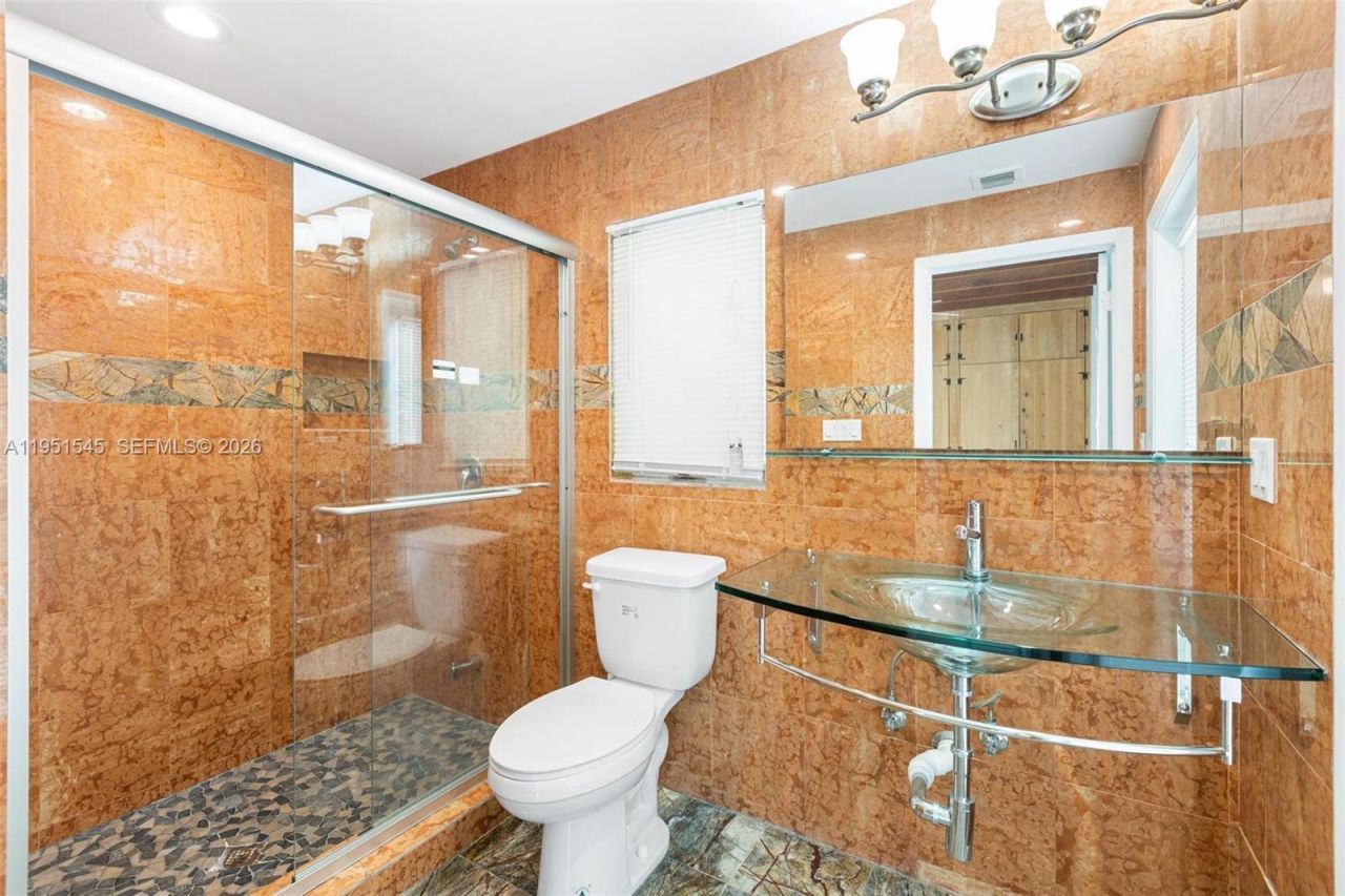 8030 SW 120th St , Pinecrest, FL 33156 Photo