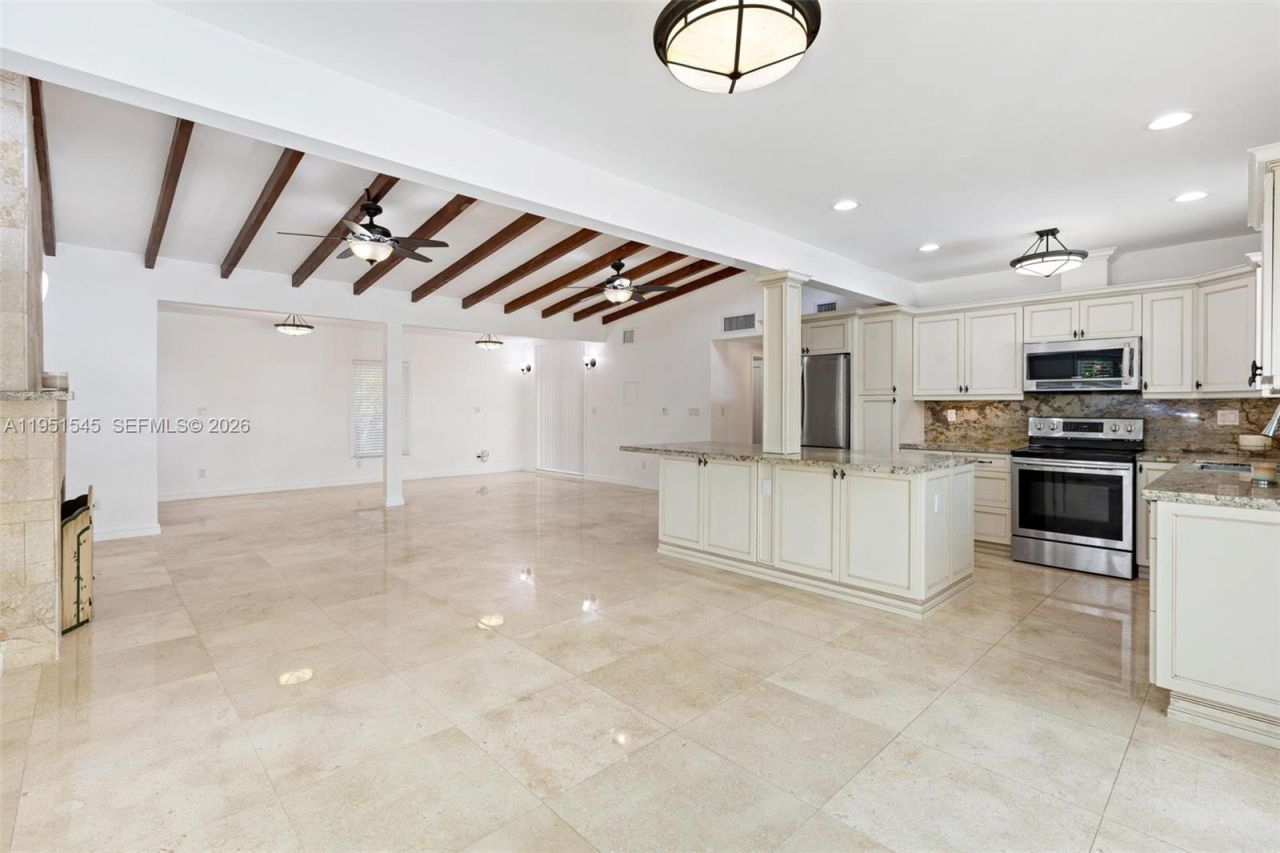 8030 SW 120th St , Pinecrest, FL 33156 Photo