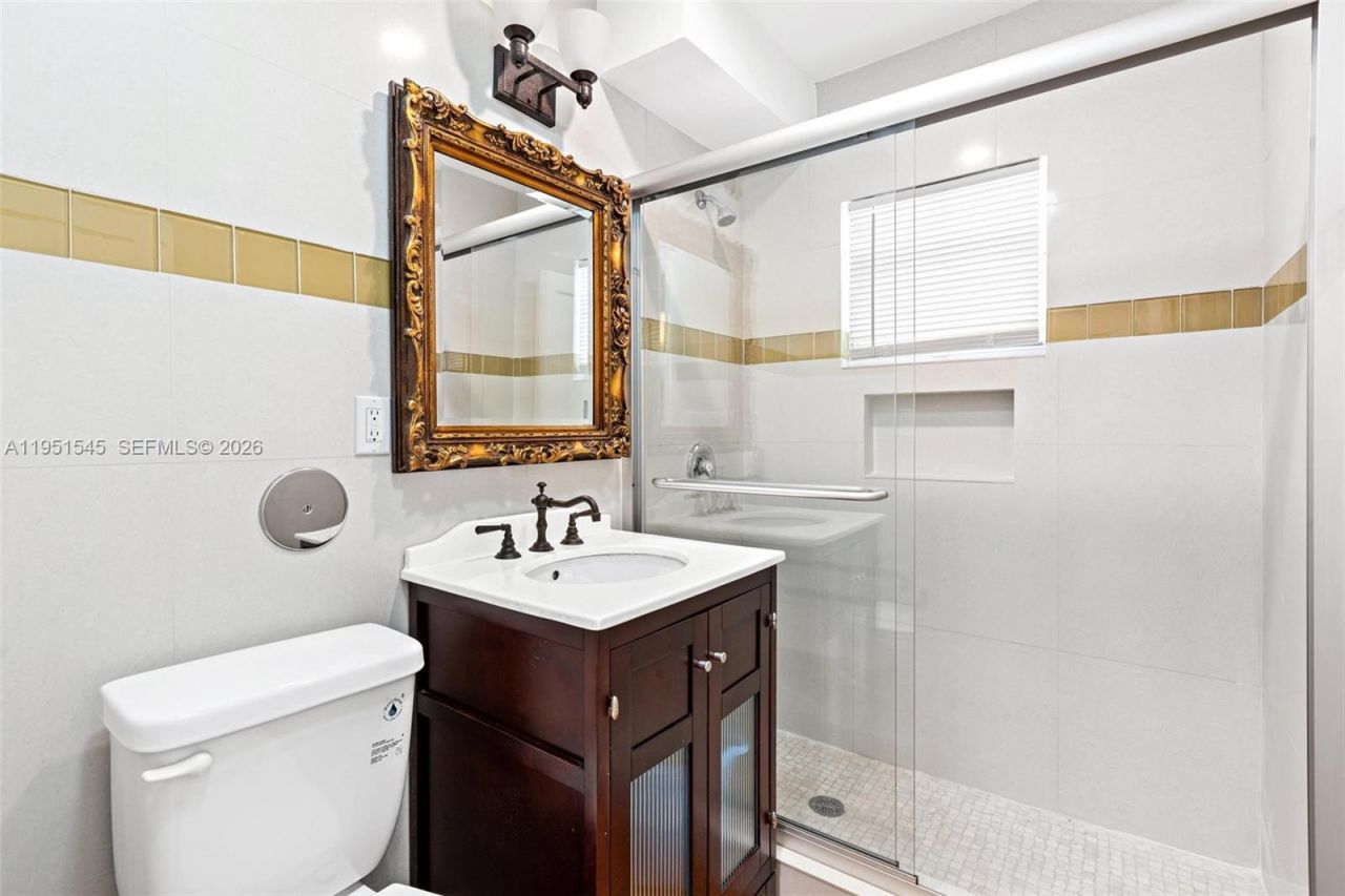 8030 SW 120th St , Pinecrest, FL 33156 Photo