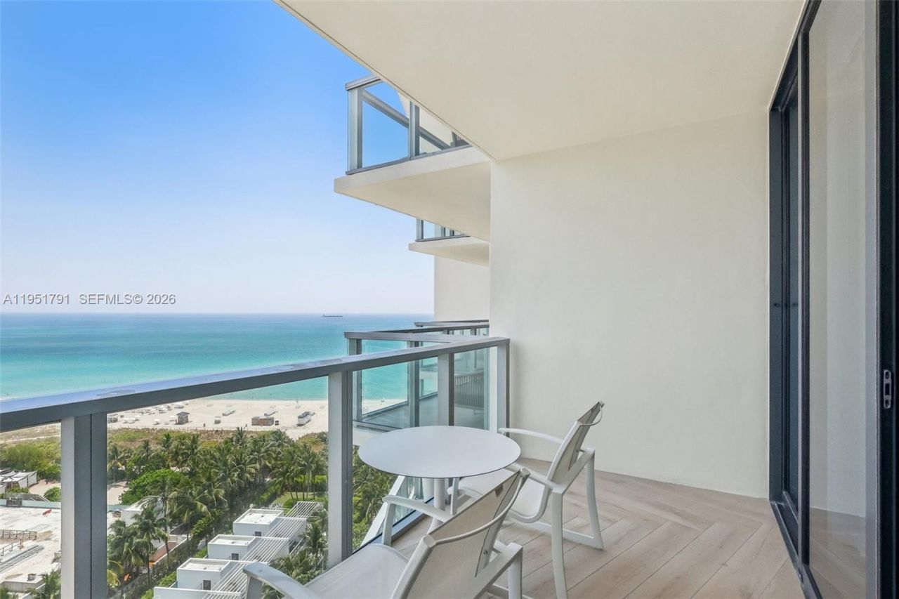 2201 Collins Ave , Unit 1511, Miami Beach, FL 33139 Photo