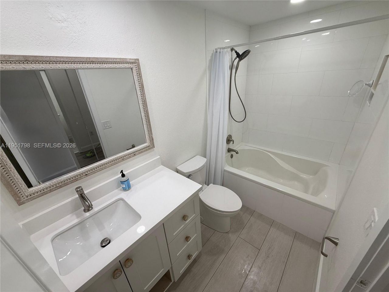 8826 W Flagler St, Unit 112, Miami, FL 33174 Photo