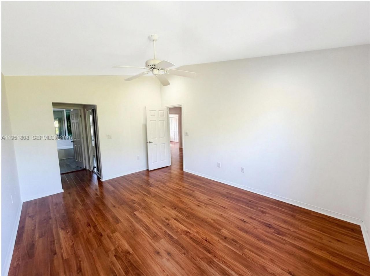 1145 W Lake St , Hollywood, FL 33019 Photo