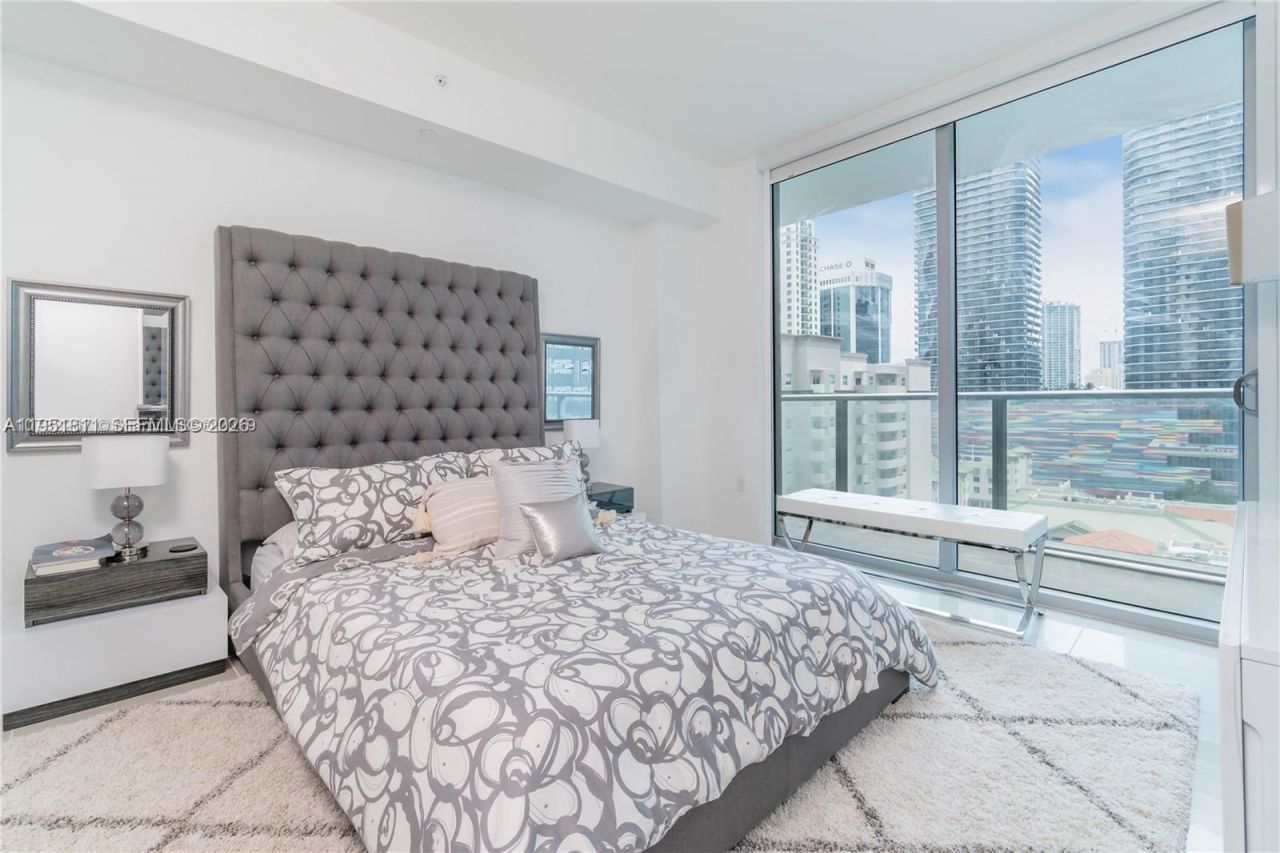 1100 S Miami Ave, Unit 1109, Miami, FL 33130 Photo