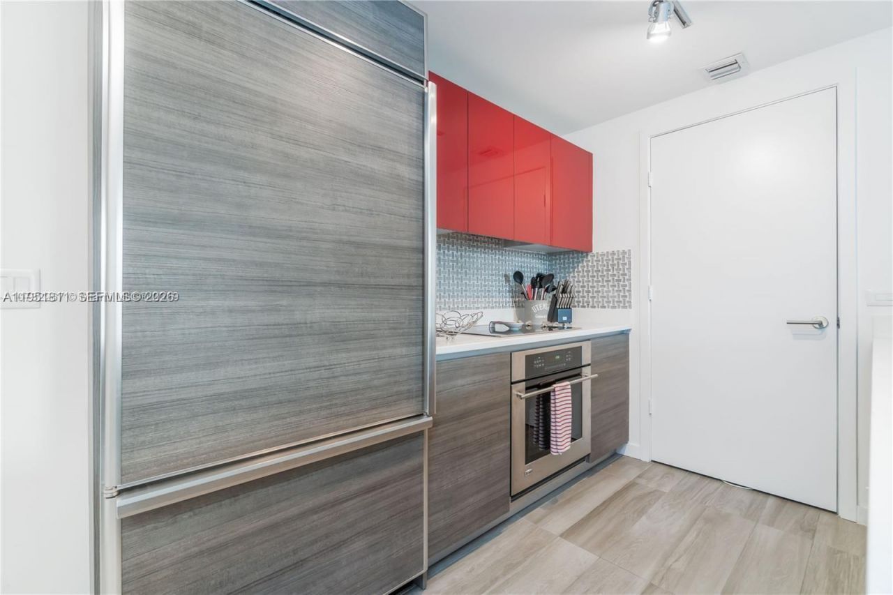 1100 S Miami Ave, Unit 1109, Miami, FL 33130 Photo