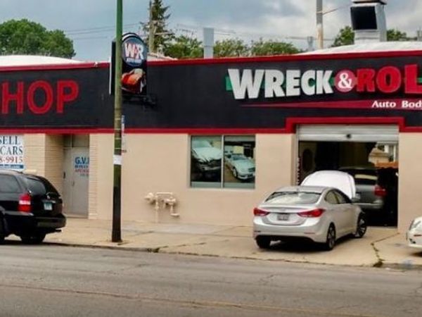 6652 N Western Avenue, Chicago, IL 60645