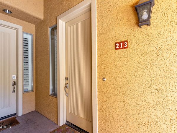 10655 N 9TH Street, Unit 213, Phoenix, AZ 85020